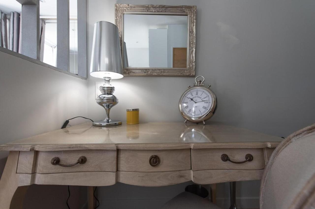 Le Petit Prince- Studio Cosy 2 Pers -Metro Valmy Lione Esterno foto