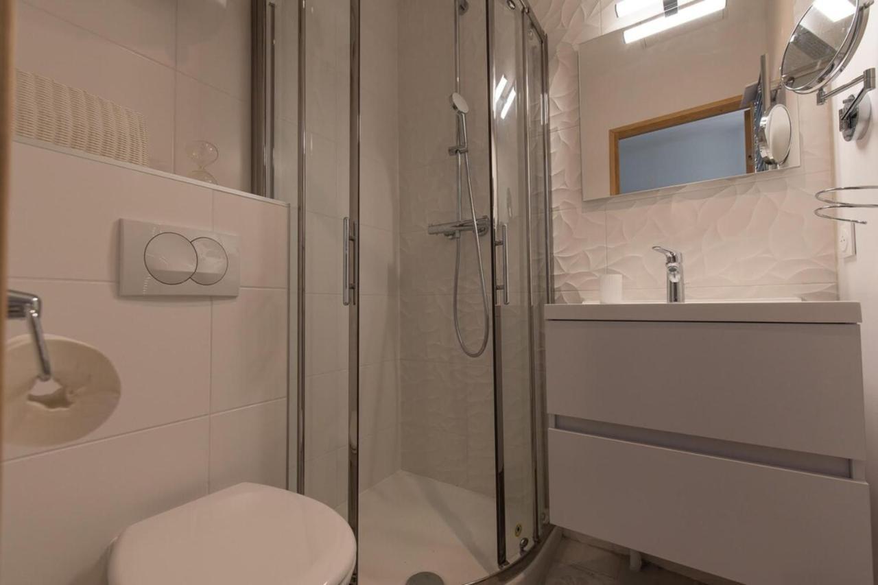 Le Petit Prince- Studio Cosy 2 Pers -Metro Valmy Lione Esterno foto